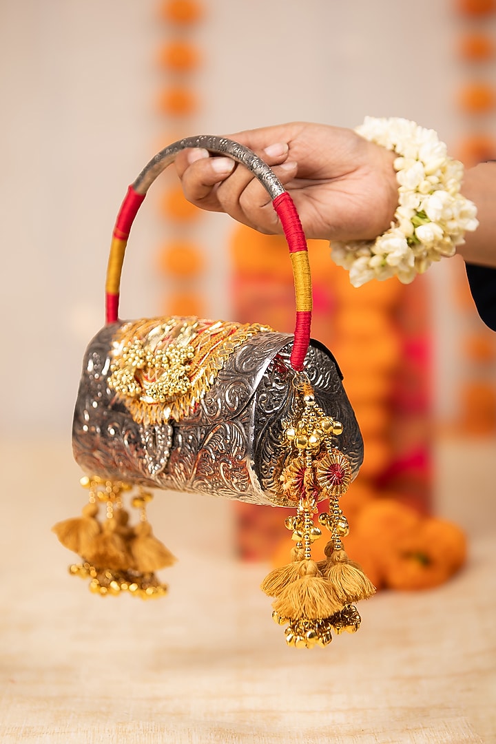 Silver PU Embroidered Handbag by 5 Elements at Pernia's Pop Up Shop