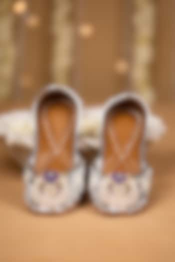 Silver Leatherette Pearl Embroidered Juttis by 5 Elements at Pernia's Pop Up Shop