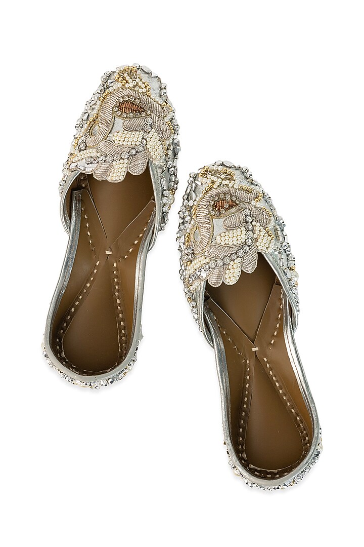 Silver Leatherette Pearl Embroidered Juttis by 5 Elements at Pernia's Pop Up Shop