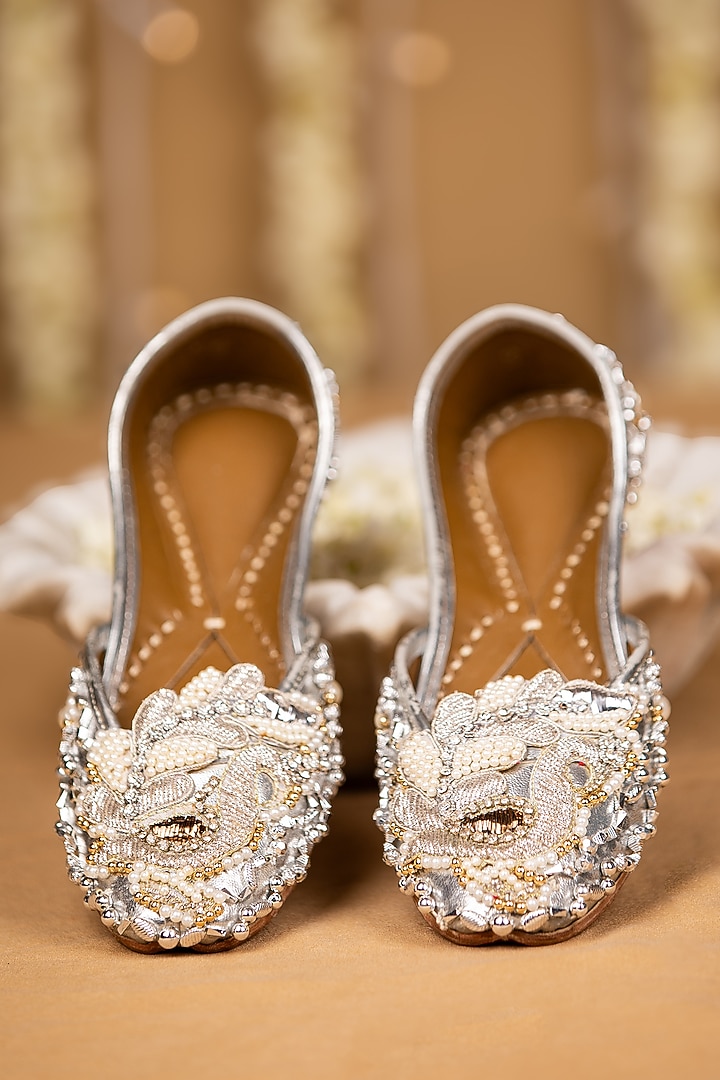 Silver Leatherette Pearl & Sequin Embroidered Juttis by 5 Elements at Pernia's Pop Up Shop