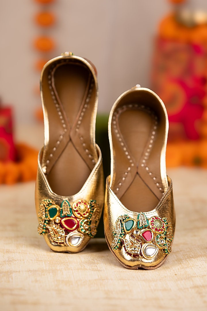 Gold Leatherette Metallic Thread Work Juttis by 5 Elements at Pernia's Pop Up Shop