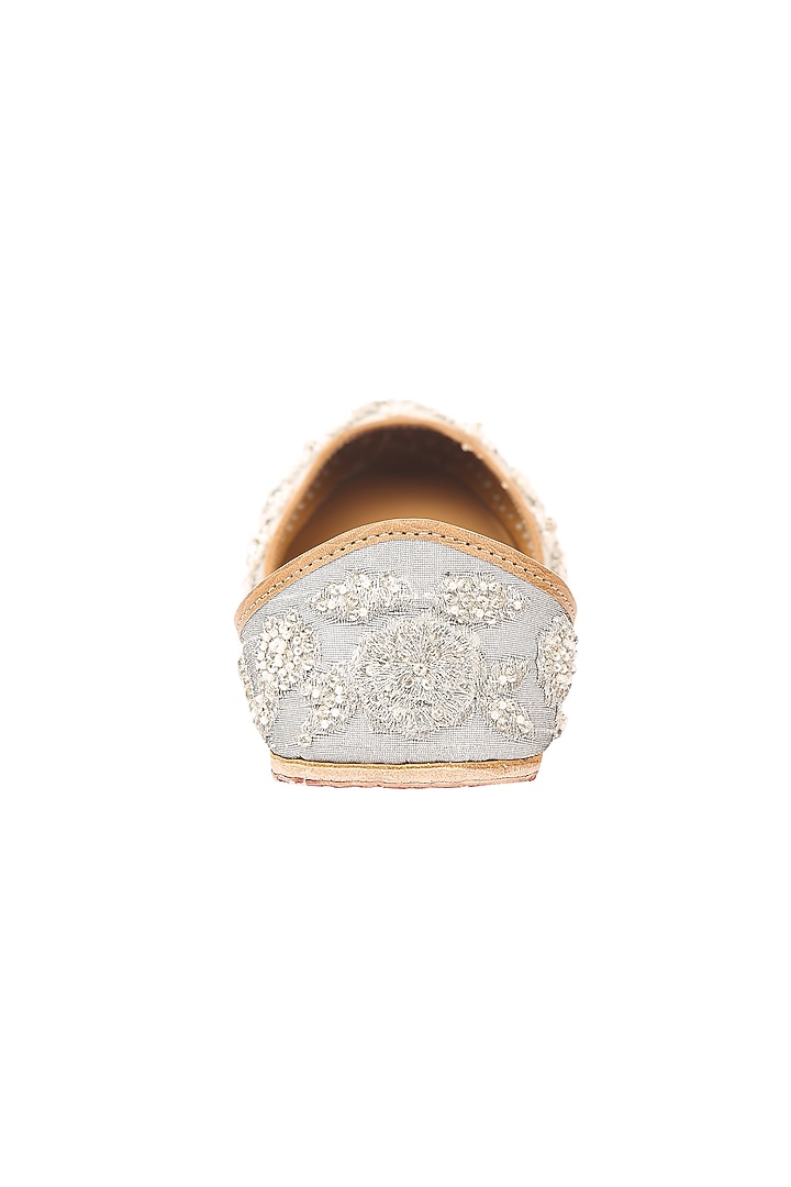 Silver Bead Embroidered Juttis by 5 Elements at Pernia's Pop Up Shop