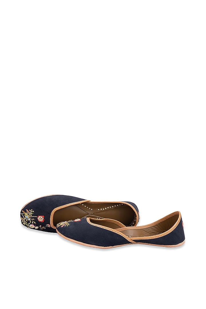 Purple Leatherette Floral Embroidered Juttis by 5 Elements at Pernia's Pop Up Shop