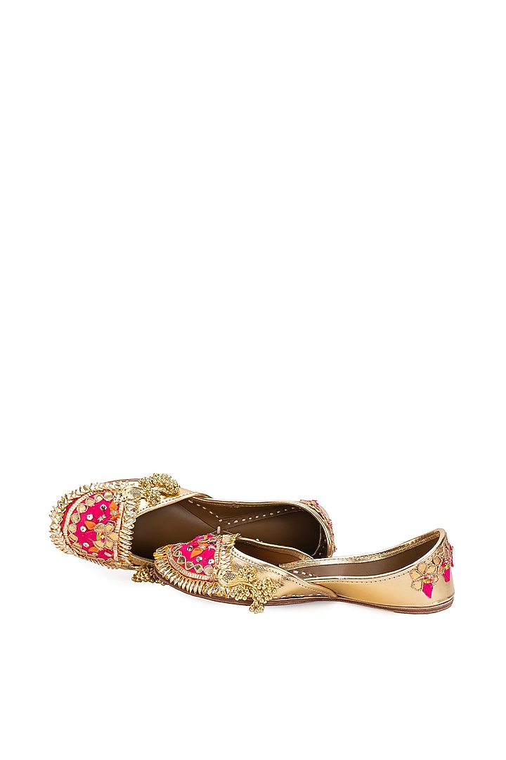Gold Leatherette Floral Embellished Juttis by 5 Elements at Pernia's Pop Up Shop