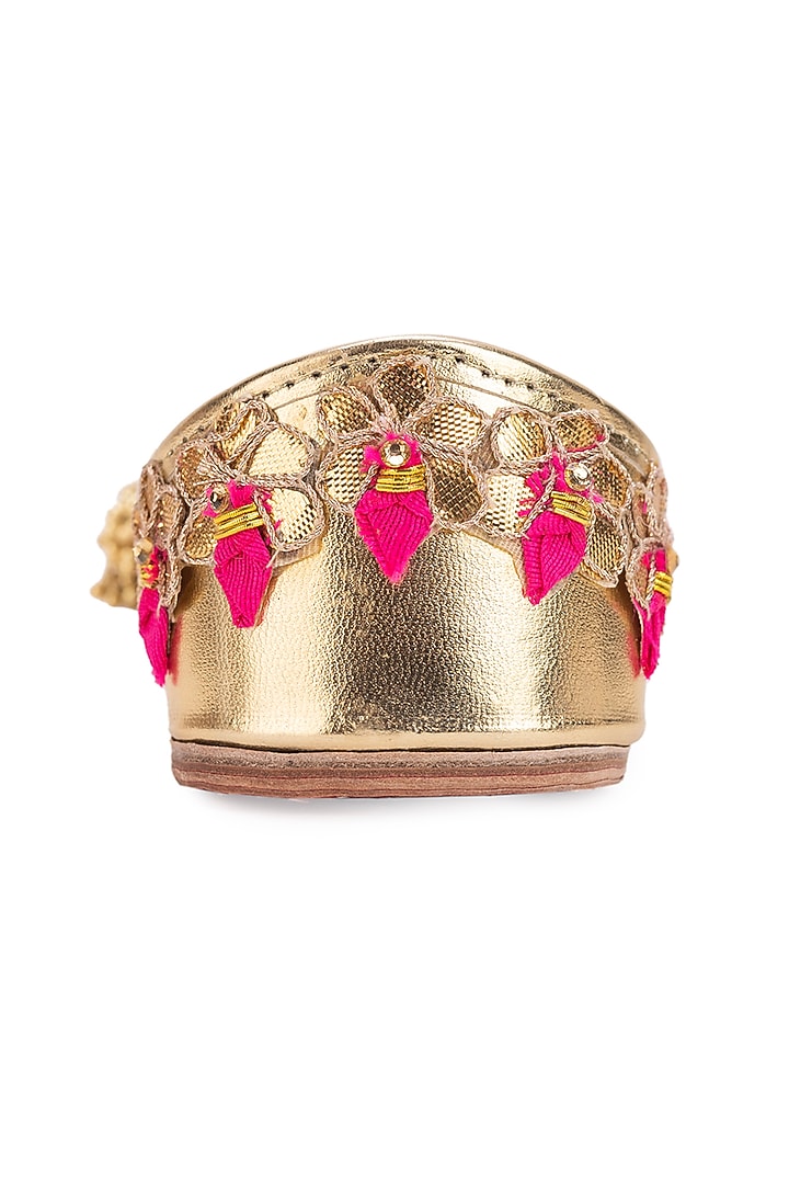Gold Leatherette Floral Embellished Juttis by 5 Elements at Pernia's Pop Up Shop