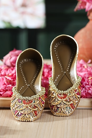 Multi-Colored Leatherette Embellished Juttis by 5 Elements