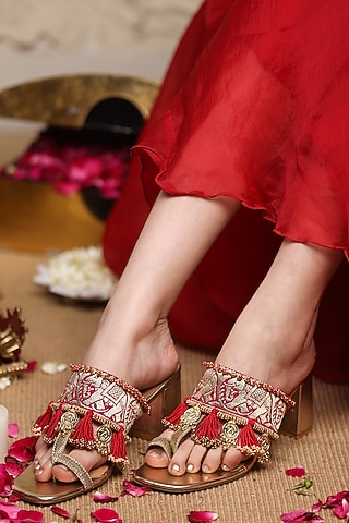 Gold Leatherette Embellished Kolhapuri Heels by 5 Elements