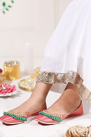 Pink Leatherette Juttis by 5 Elements