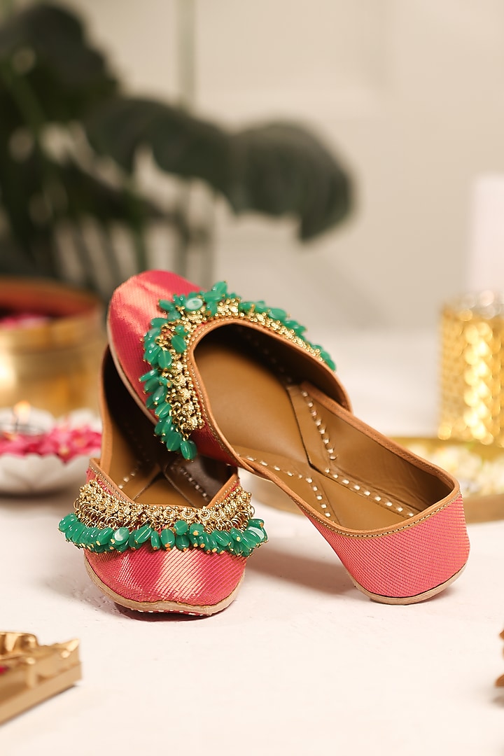 Pink Leatherette Juttis by 5 Elements at Pernia's Pop Up Shop