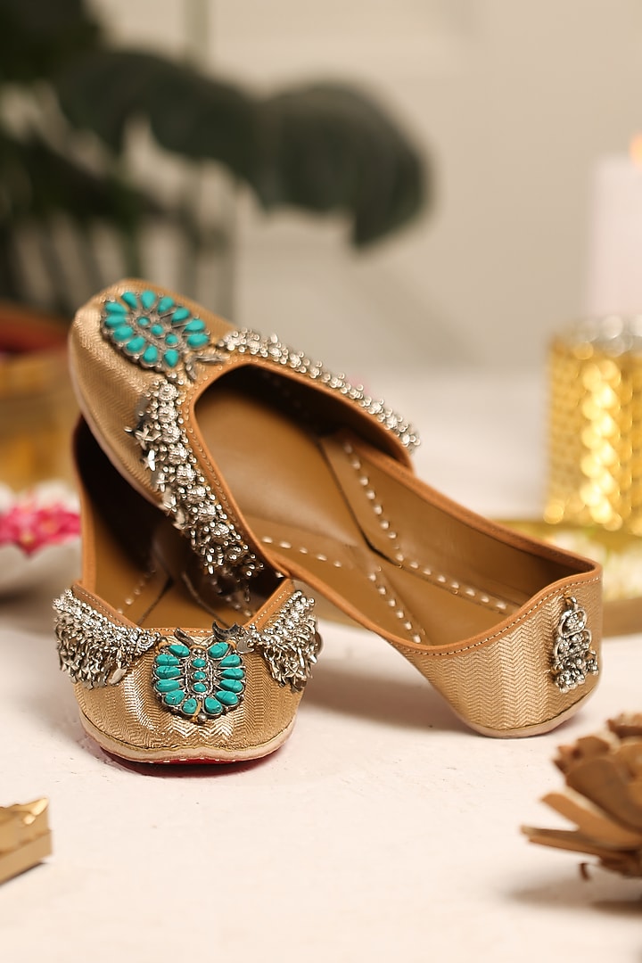 Brown Leatherette Juttis by 5 Elements at Pernia's Pop Up Shop