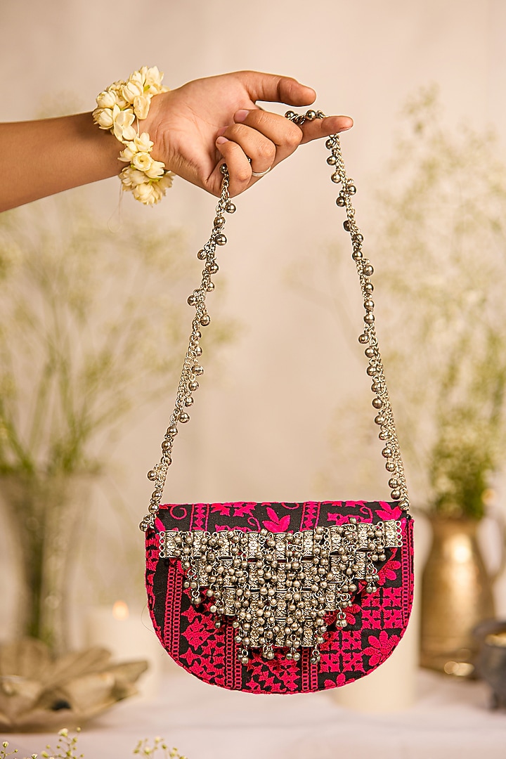 Magenta & Black Jacquard Kutchi Embroidered Sling Bag by 5 Elements at Pernia's Pop Up Shop