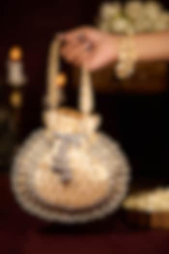 Off-White Cotton Floral Motif Embroidered Potli Bag by 5 Elements at Pernia's Pop Up Shop