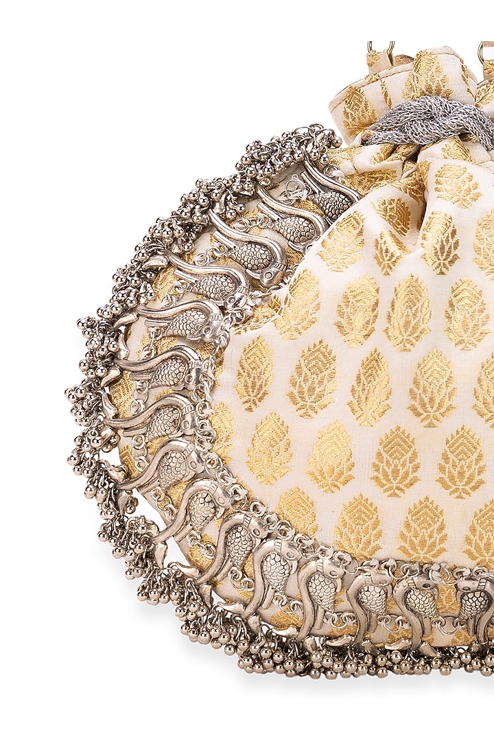 Off-White Cotton Floral Motif Embroidered Potli Bag by 5 Elements at Pernia's Pop Up Shop