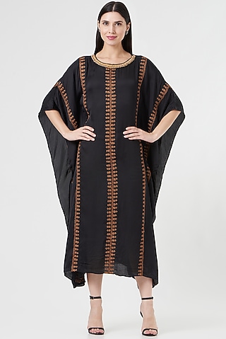 Black Embroidered Kaftan by 5 Elements Apparel