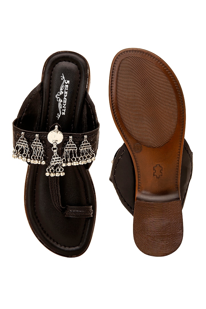 Black Kolhapuri Flats by 5 Elements at Pernia's Pop Up Shop