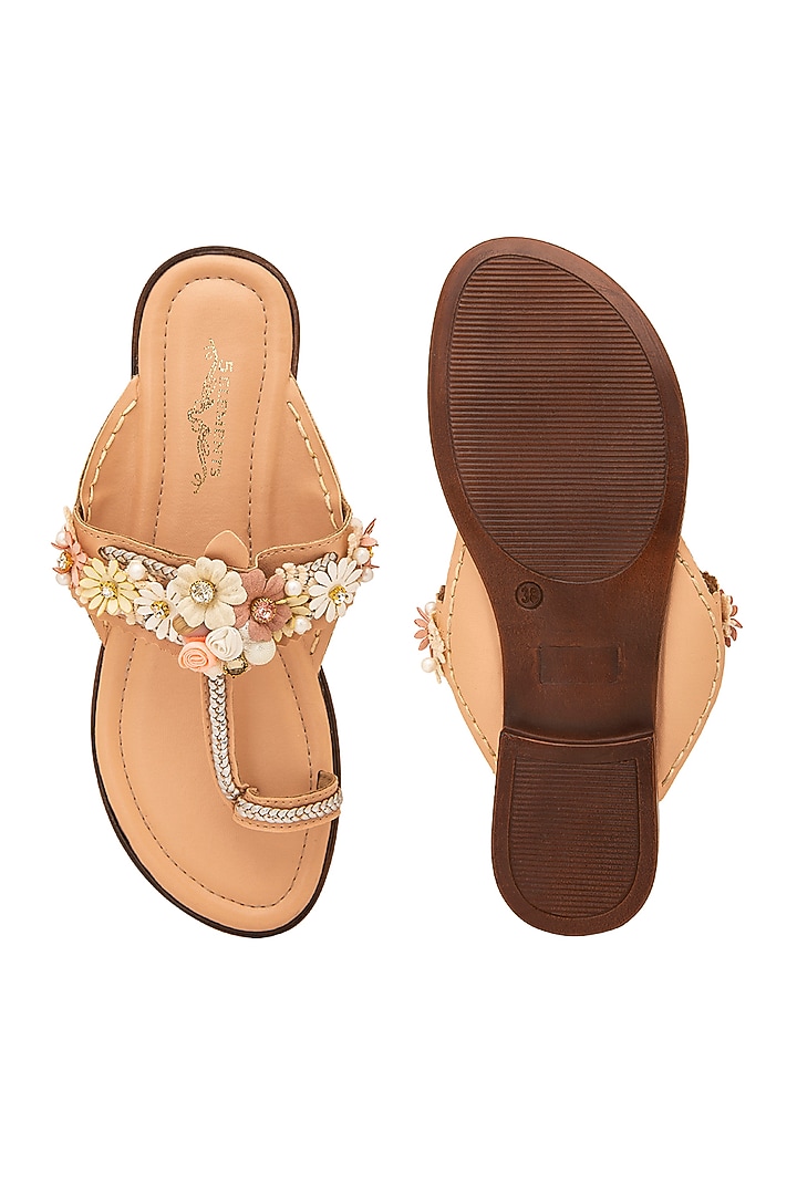 Peach Kolhapuri Flats by 5 Elements at Pernia's Pop Up Shop