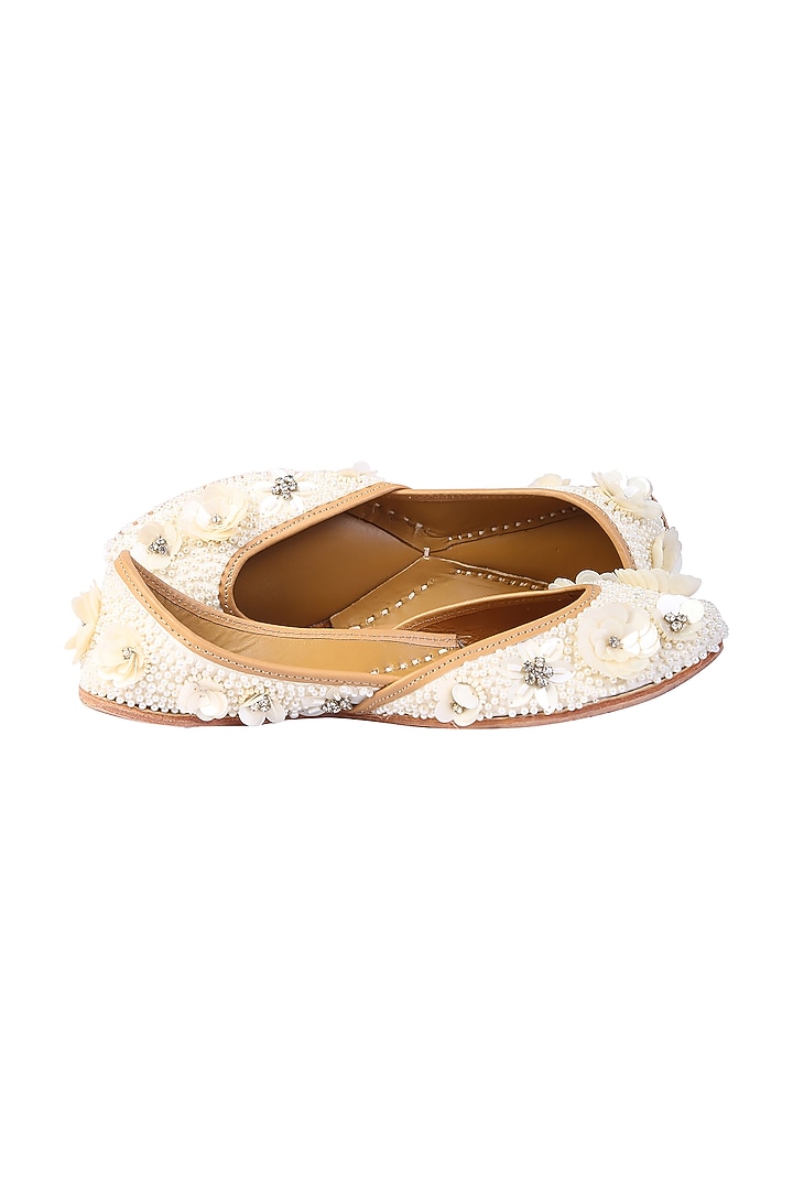 Ivory Dupion Embellished Juttis by 5 Elements at Pernia's Pop Up Shop
