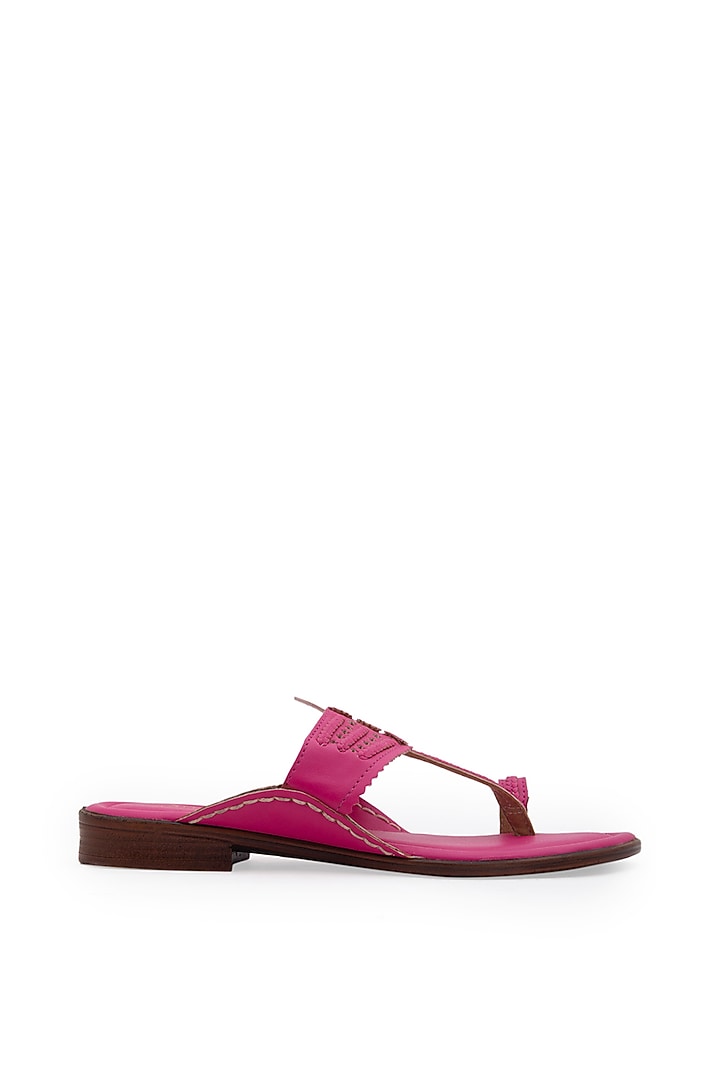 Pink Kolhapuri Sandals by 5 Elements at Pernia's Pop Up Shop