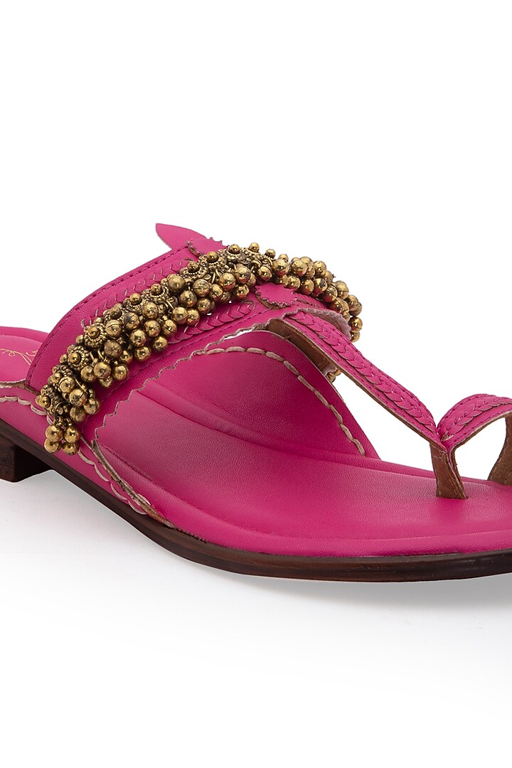 Fuchsia Embellished Handcrafted Kolhapuri Sandals by 5 Elements at Pernia's Pop Up Shop