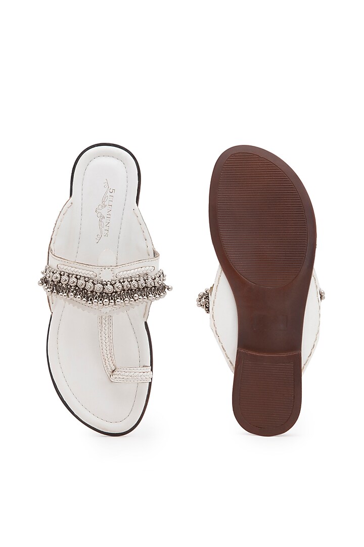 White Embellished Handcrafted Kolhapuri Sandals by 5 Elements at Pernia's Pop Up Shop