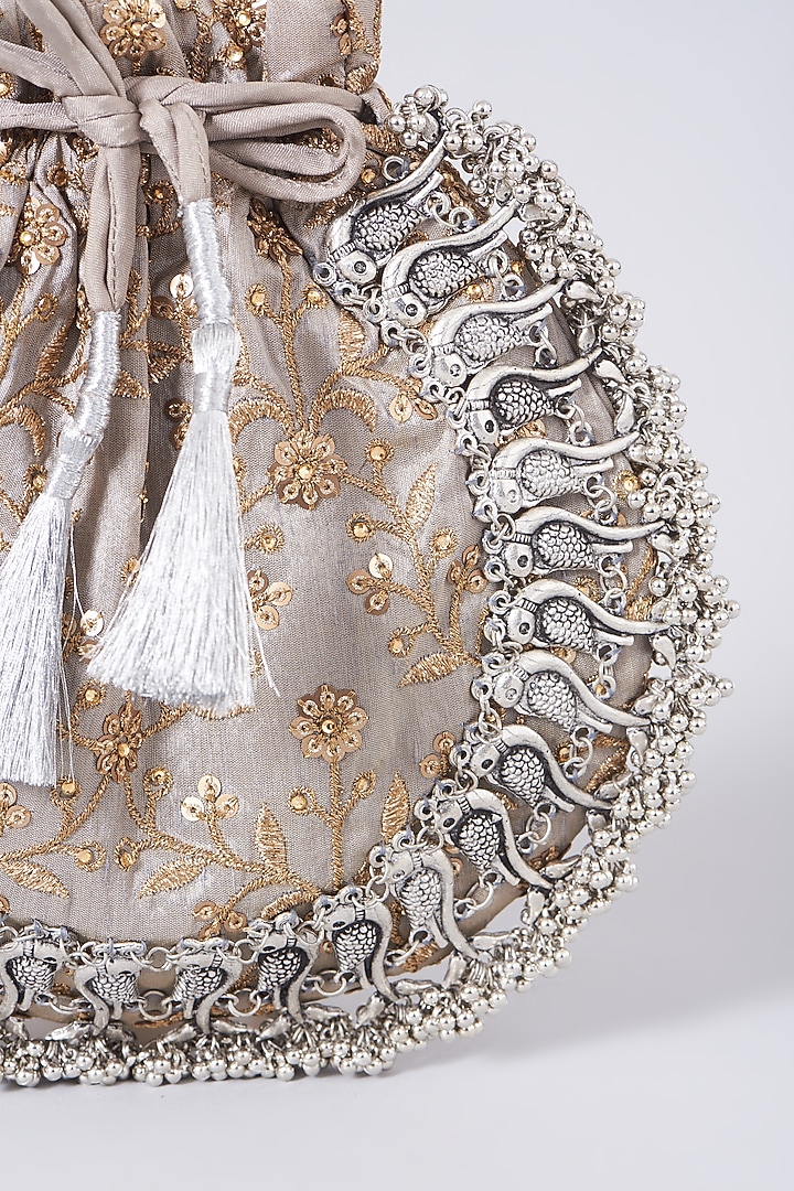 Silver Ghungroo Embellished Potli by 5 Elements at Pernia's Pop Up Shop