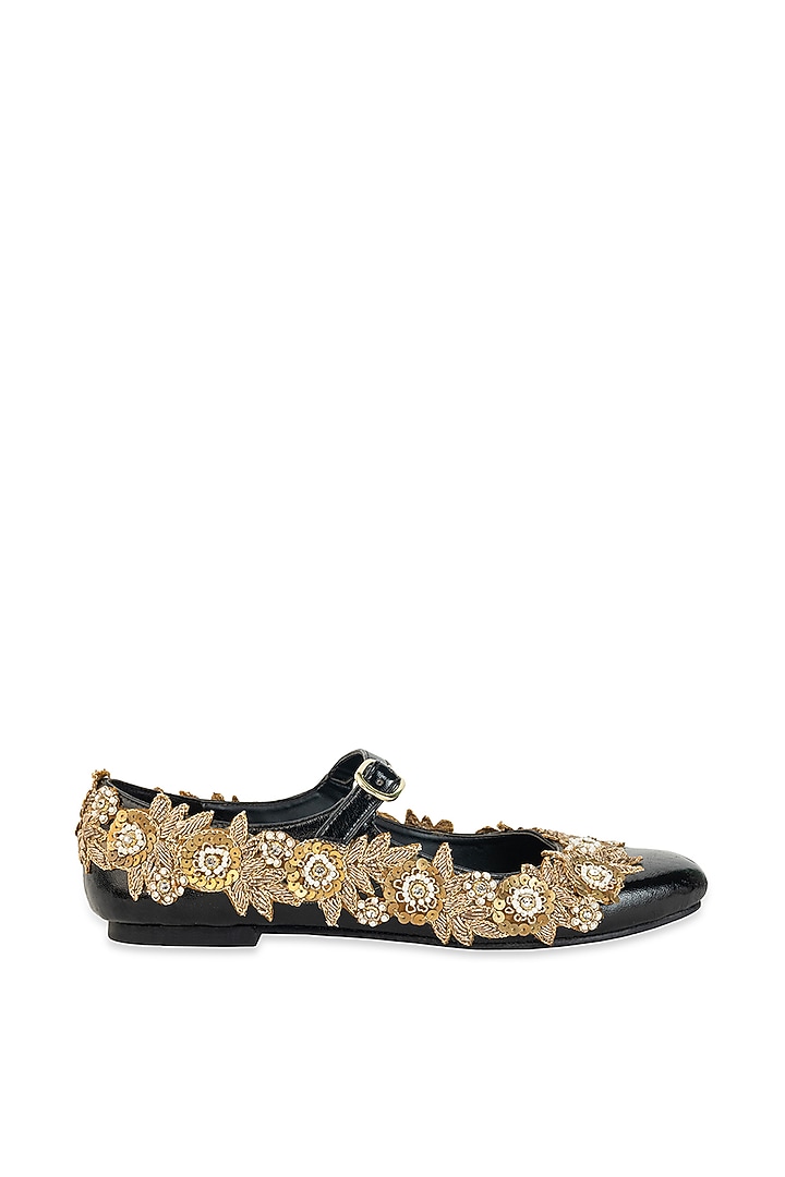 Black Leatherette Sequin & Floral Embroidered Juttis by 5 Elements at Pernia's Pop Up Shop