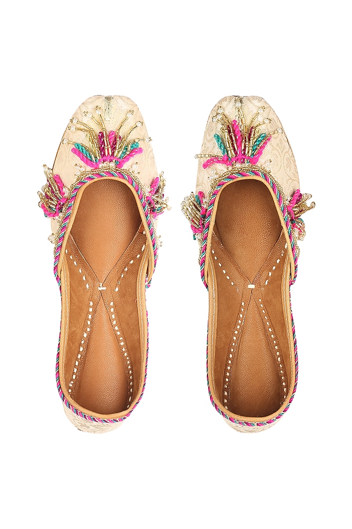 Black Stones Embroidered Juttis by 5 Elements at Pernia's Pop Up Shop