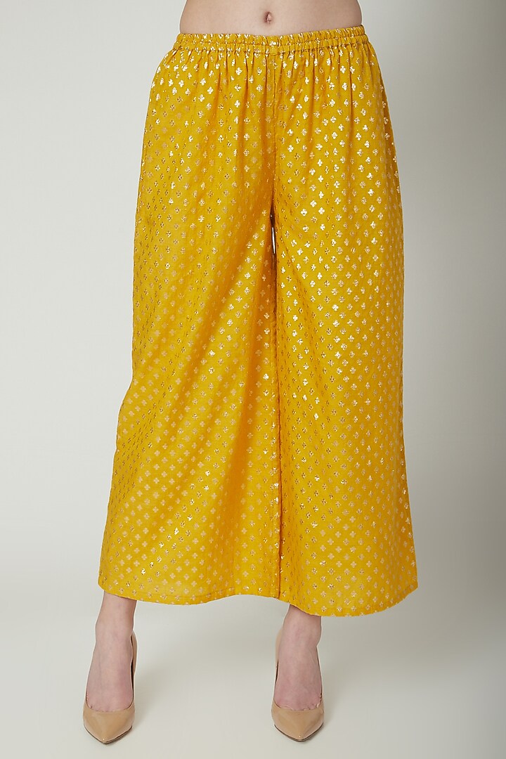 Yellow Sequins Embroidered Kurta Set by 5X by Ajit Kumar at Pernia's Pop Up Shop