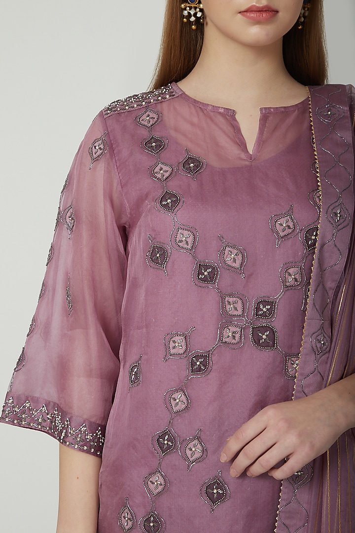 Mauve Embroidered Kurta Set by 5X By Ajit Kumar at Pernia's Pop Up Shop
