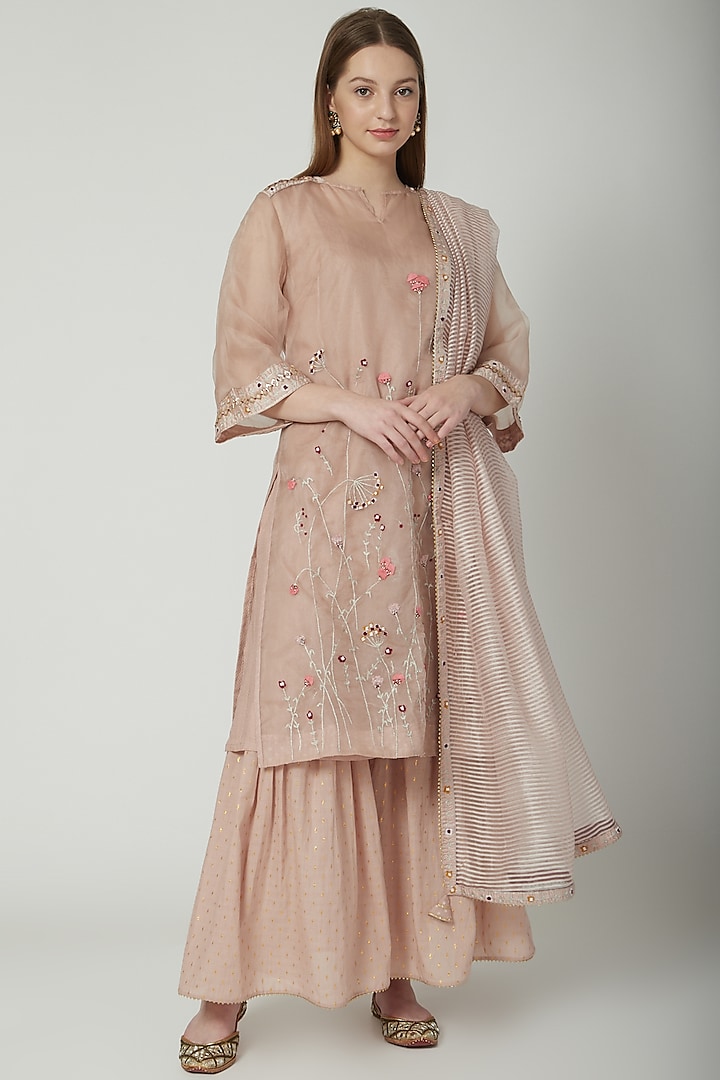 Beige Embroidered Kurta Set by 5X By Ajit Kumar