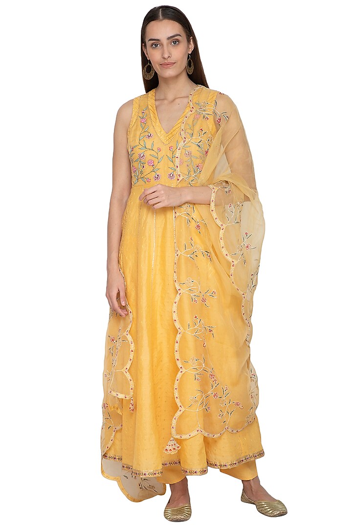 Yellow 3D Embroidered Anarkali Set by 5X by Ajit Kumar