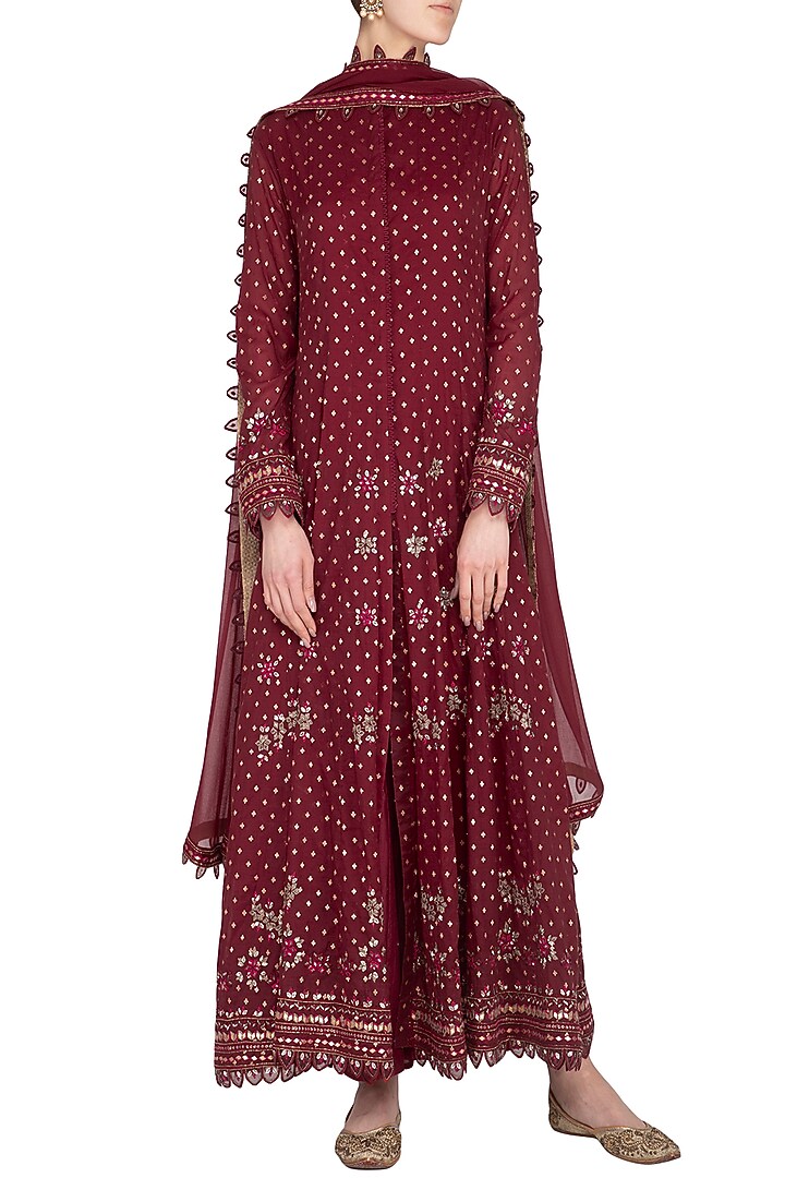 Red Embroidered Wedding Anarkali Set by 5X by Ajit Kumar at Pernia's Pop Up Shop