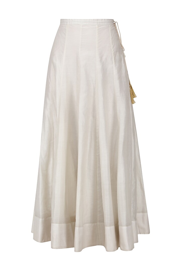 White scattered floral embroidered anarkali and skirt set available only at Pernia's Pop Up Shop.