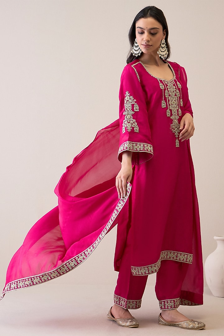 Magenta Viscose Raw Silk & Silk Organza Zari Hand Embroidered Kurta Set by RoohbyRidhimaa at Pernia's Pop Up Shop