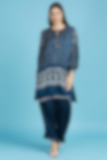 Teal Blue Silk Bandhani Kurta Set by ILAPTI at Pernia's Pop Up Shop