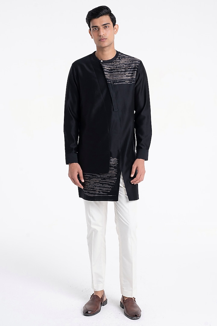 Black Silk Zari Embroidered Kurta Set by Dhruv Vaish at Pernia's Pop Up Shop