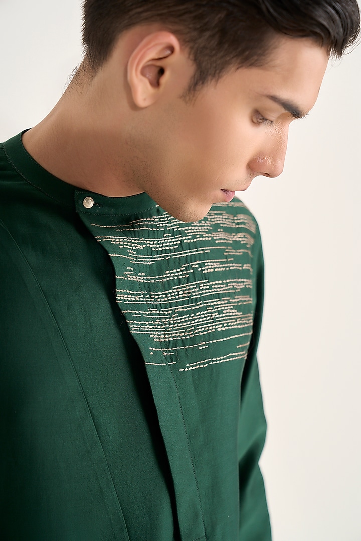 Bottle Green Silk Zari Embroidered Kurta Set by Dhruv Vaish at Pernia's Pop Up Shop