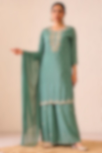 Sea Green Georgette Embroidered Kurta Set by AVAHA at Pernia's Pop Up Shop