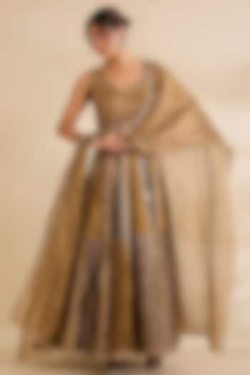 Metallic Gold Silk Bridal Anarkali Set by aum ashima & asit at Pernia's Pop Up Shop