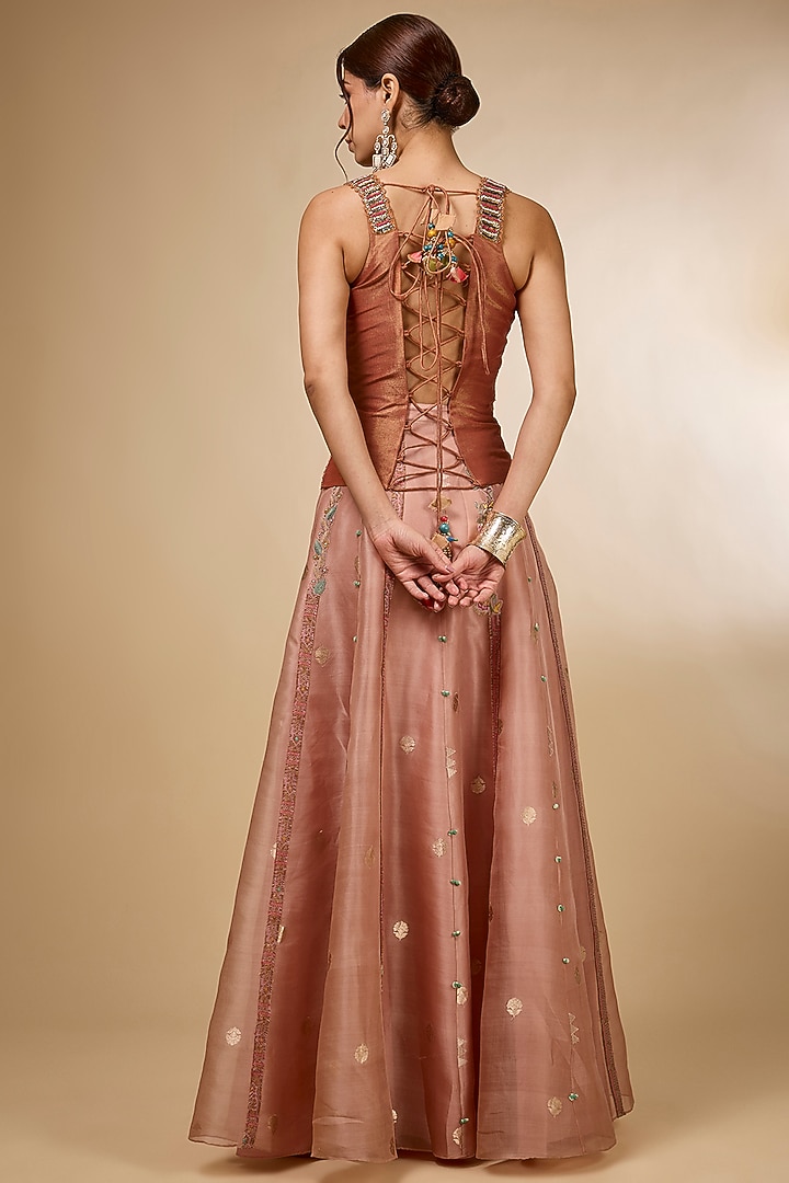 Peach Organza Skirt Set by aum ashima & asit at Pernia's Pop Up Shop