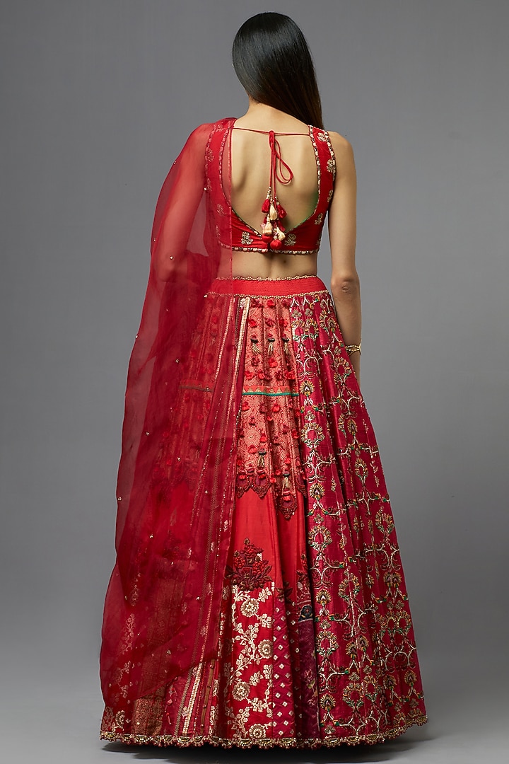 Red Silk Bridal Lehenga Set by aum ashima & asit at Pernia's Pop Up Shop