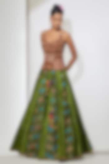 Green Banarasi Bandhani Silk Flared Skirt Set by aum ashima & asit at Pernia's Pop Up Shop