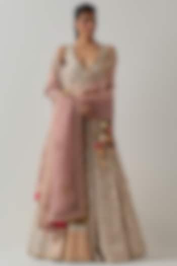 Ivory Silk Zari Embroidered Bridal lehenga for 22 Lehenga Set by aum ashima & asit at Pernia's Pop Up Shop