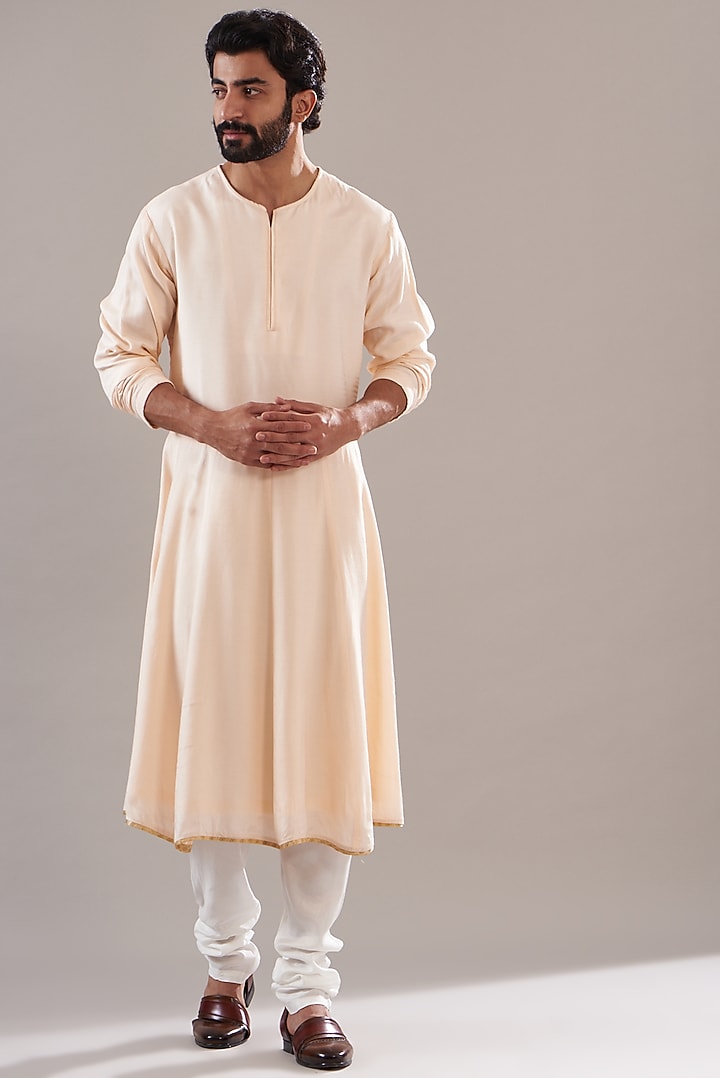 Peach Raw Silk Hand Embroidered Groom Sherwani Set by Annshul Aggarwal at Pernia's Pop Up Shop