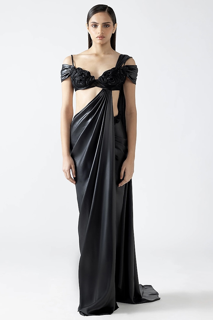 Onyx Black Velvet Chiffon Bridal Saree Set by Amit Aggarwal at Pernia's Pop Up Shop