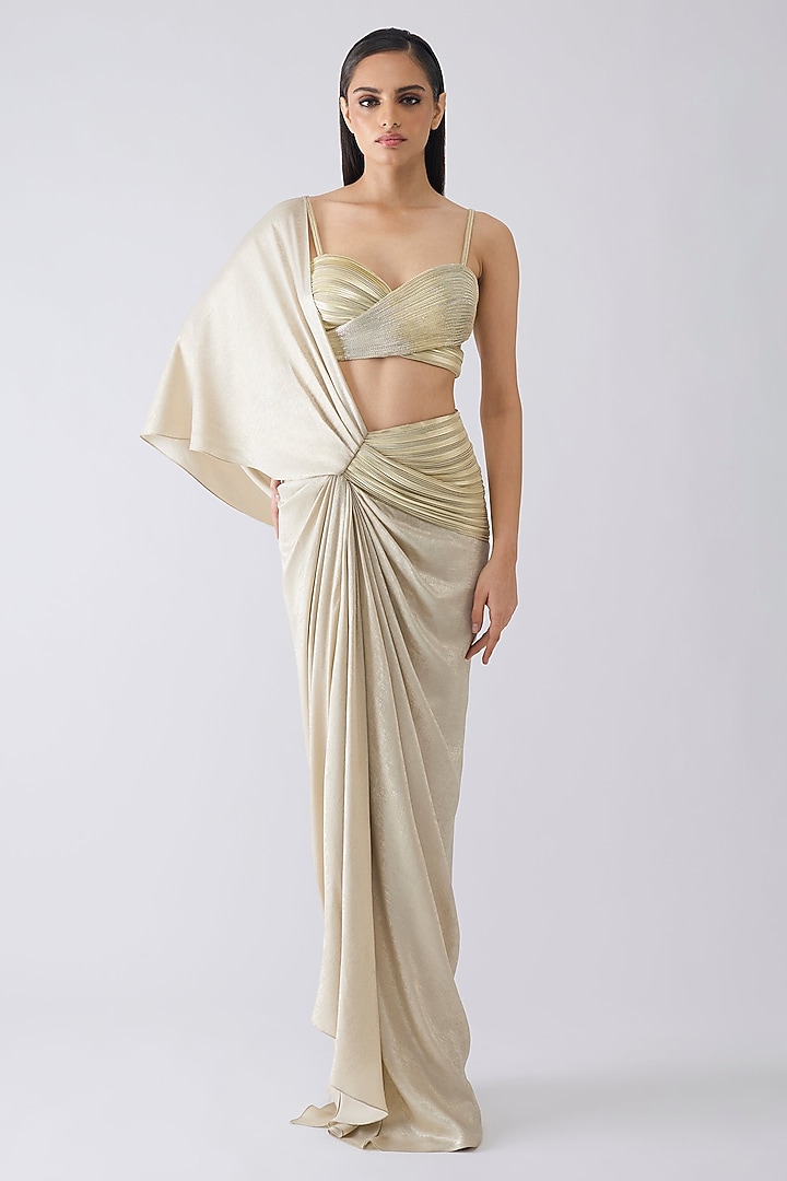 Sand-Colored Foil Crepe Pleated Draped Reception Saree Set by Amit Aggarwal at Pernia's Pop Up Shop