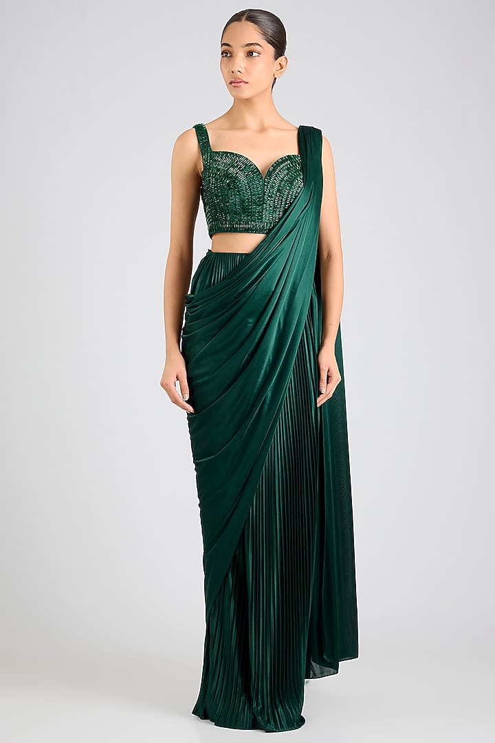 Emerald Jersey Reception Saree Set by Amit Aggarwal at Pernia's Pop Up Shop