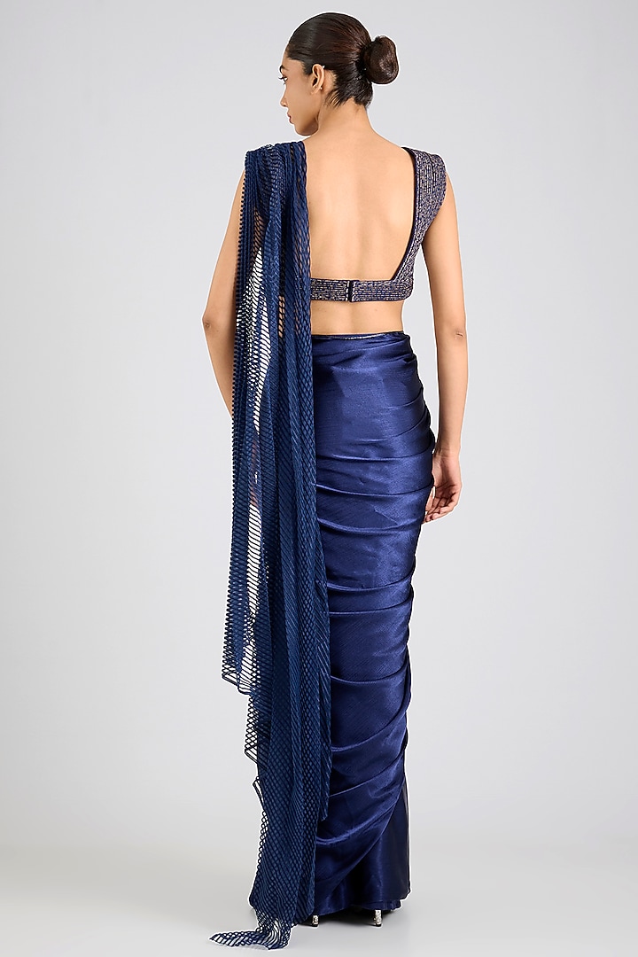 Cosmos Jersey Reception Saree Set by Amit Aggarwal at Pernia's Pop Up Shop