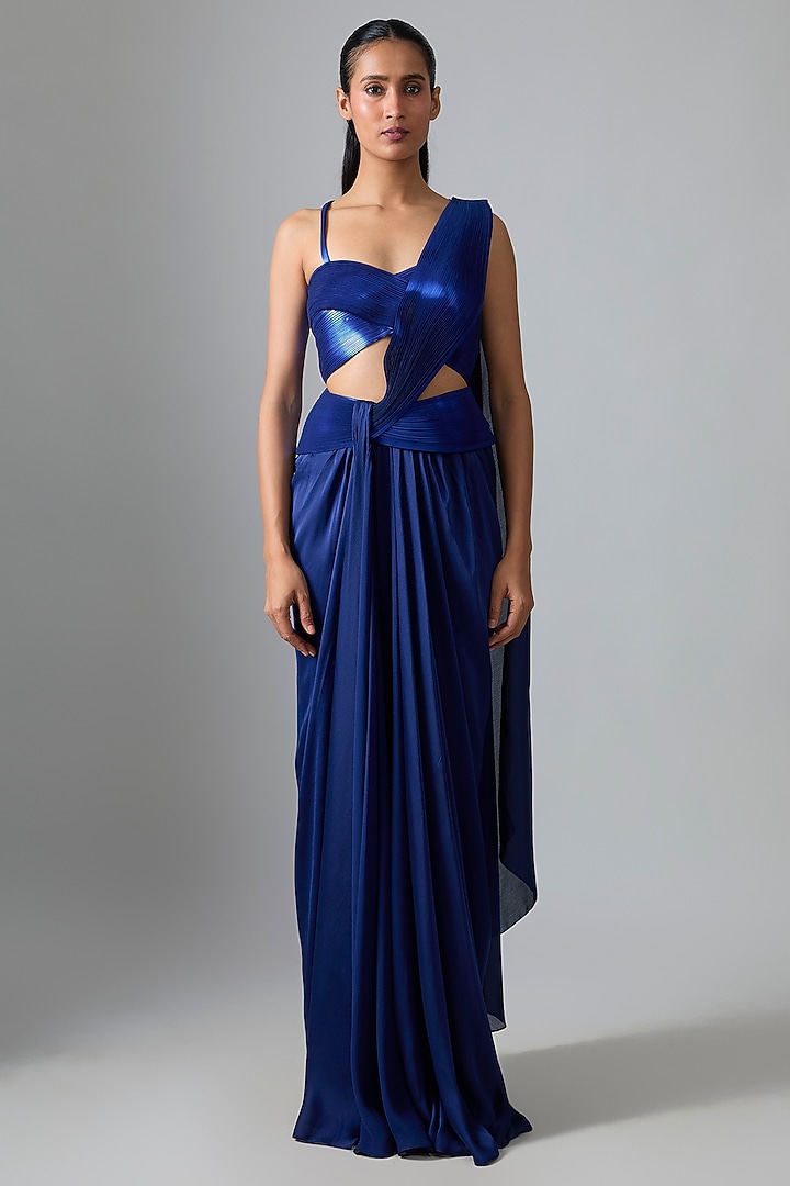 Cosmos Chiffon Pre Draped Reception Saree Set by Amit Aggarwal at Pernia's Pop Up Shop