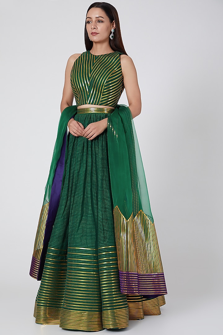 Emerald Green Embroidered Lehenga Set by Amit Aggarwal